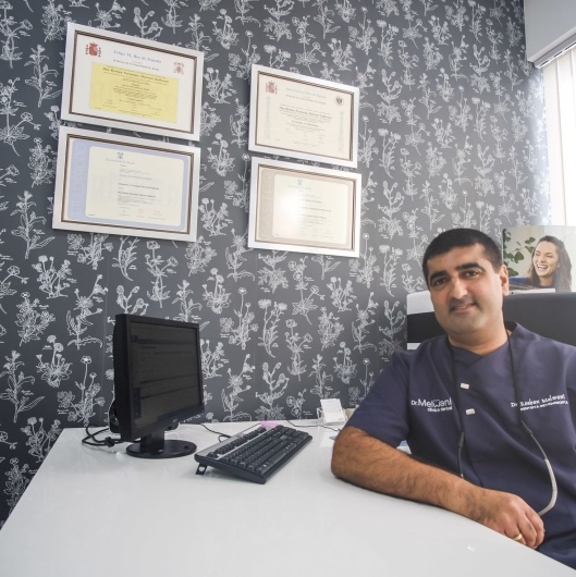 Dr Melwani